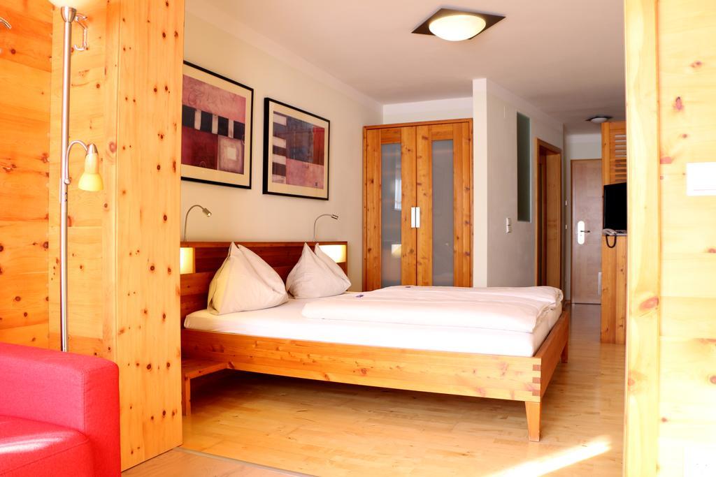 Hotel Binggl 마우어테른도르프 외부 사진
